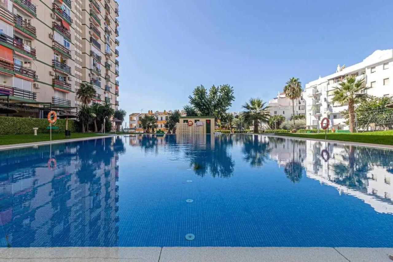 Estudio Turistico En Benalmadena A 200 Mts Del Mar Exterior photo